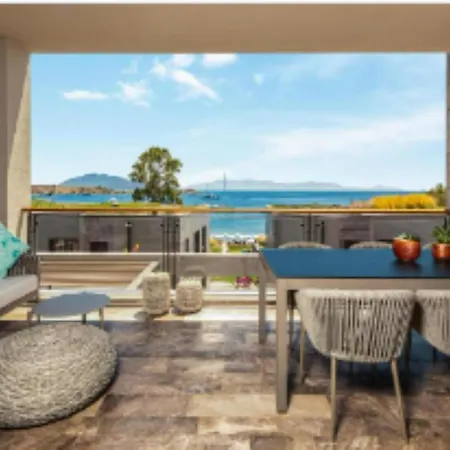 Le Chic Bodrum-Ocean Front Luxury Villa, 5-Star Hotel Amenities, Close To Bodrum Downtown Willa *